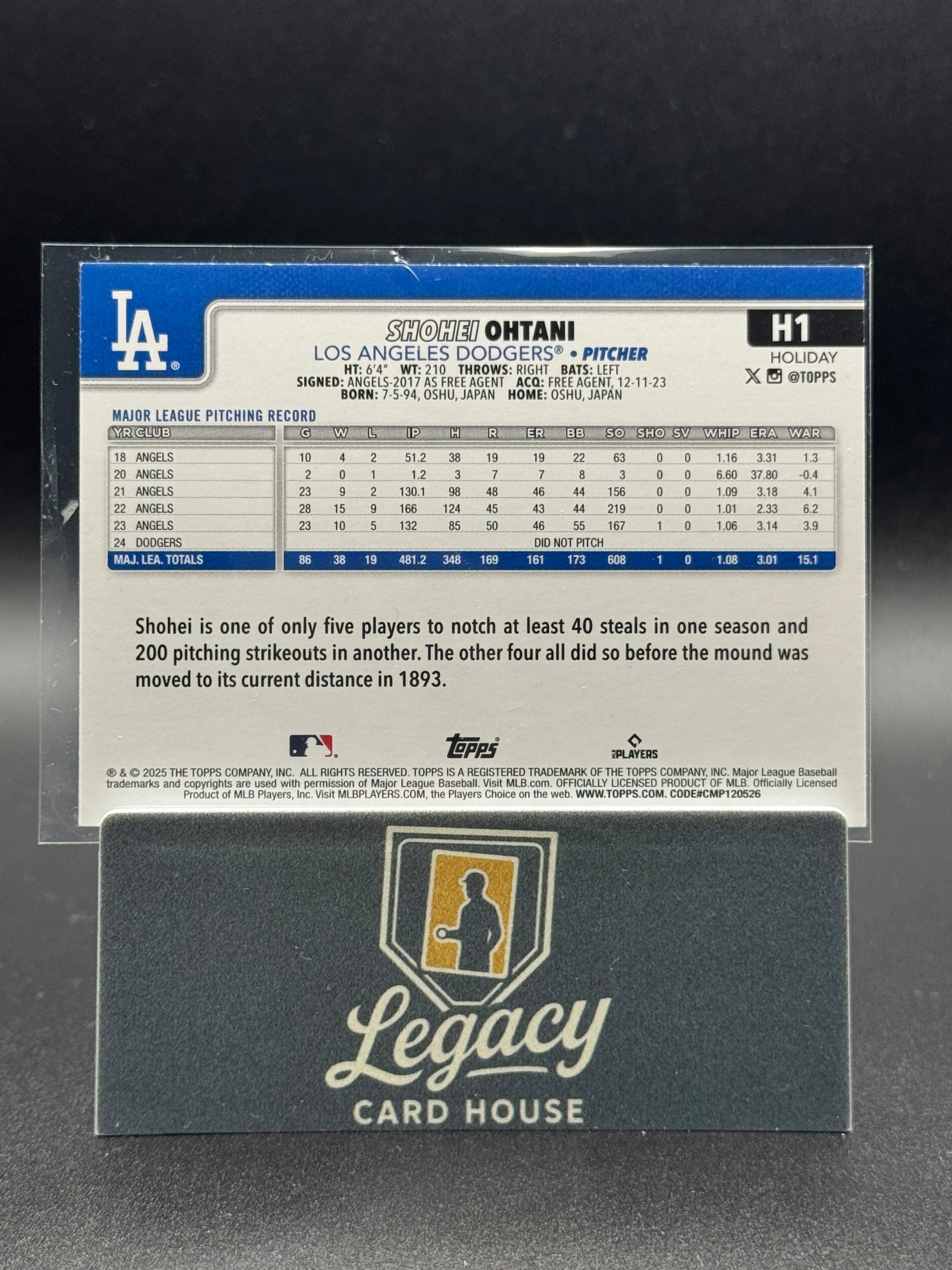 2025 Topps Holiday #H1 Shohei Ohtani