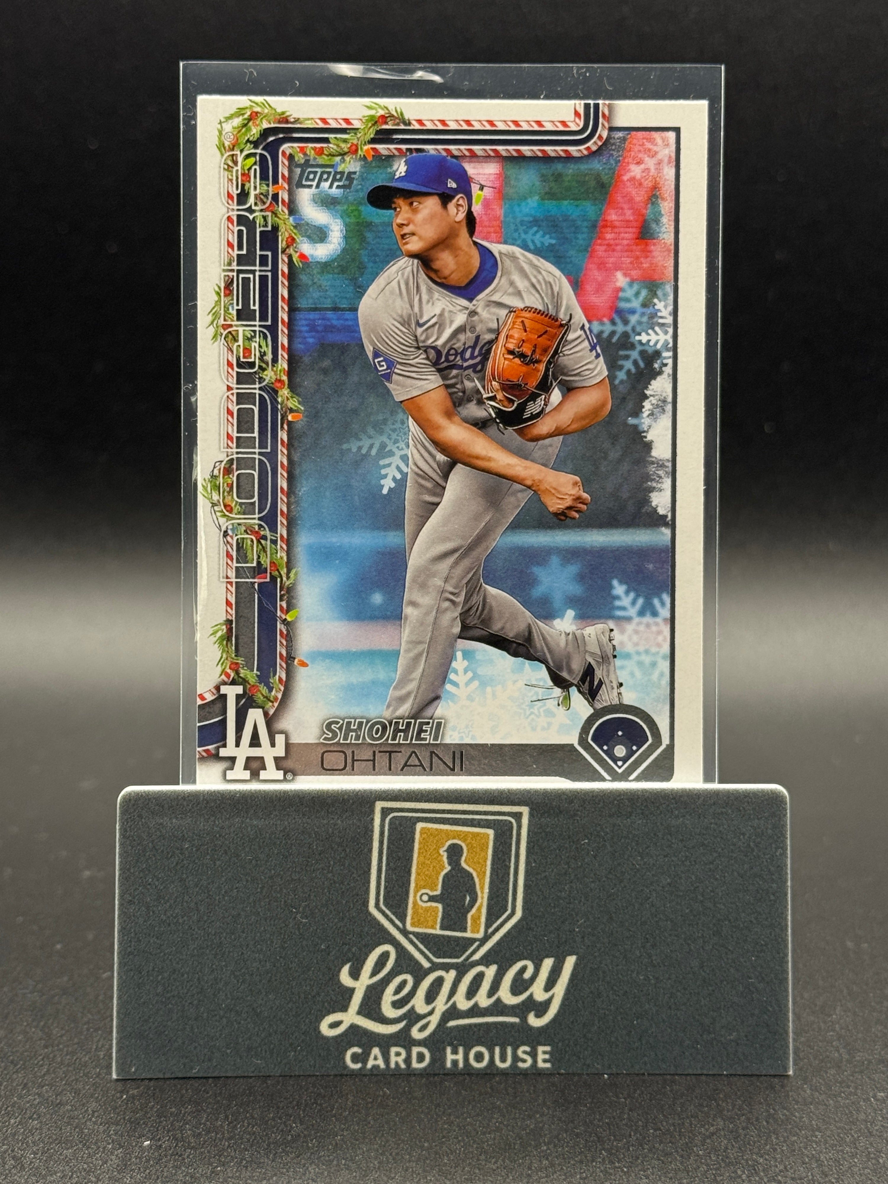 2025 Topps Holiday #H1 Shohei Ohtani