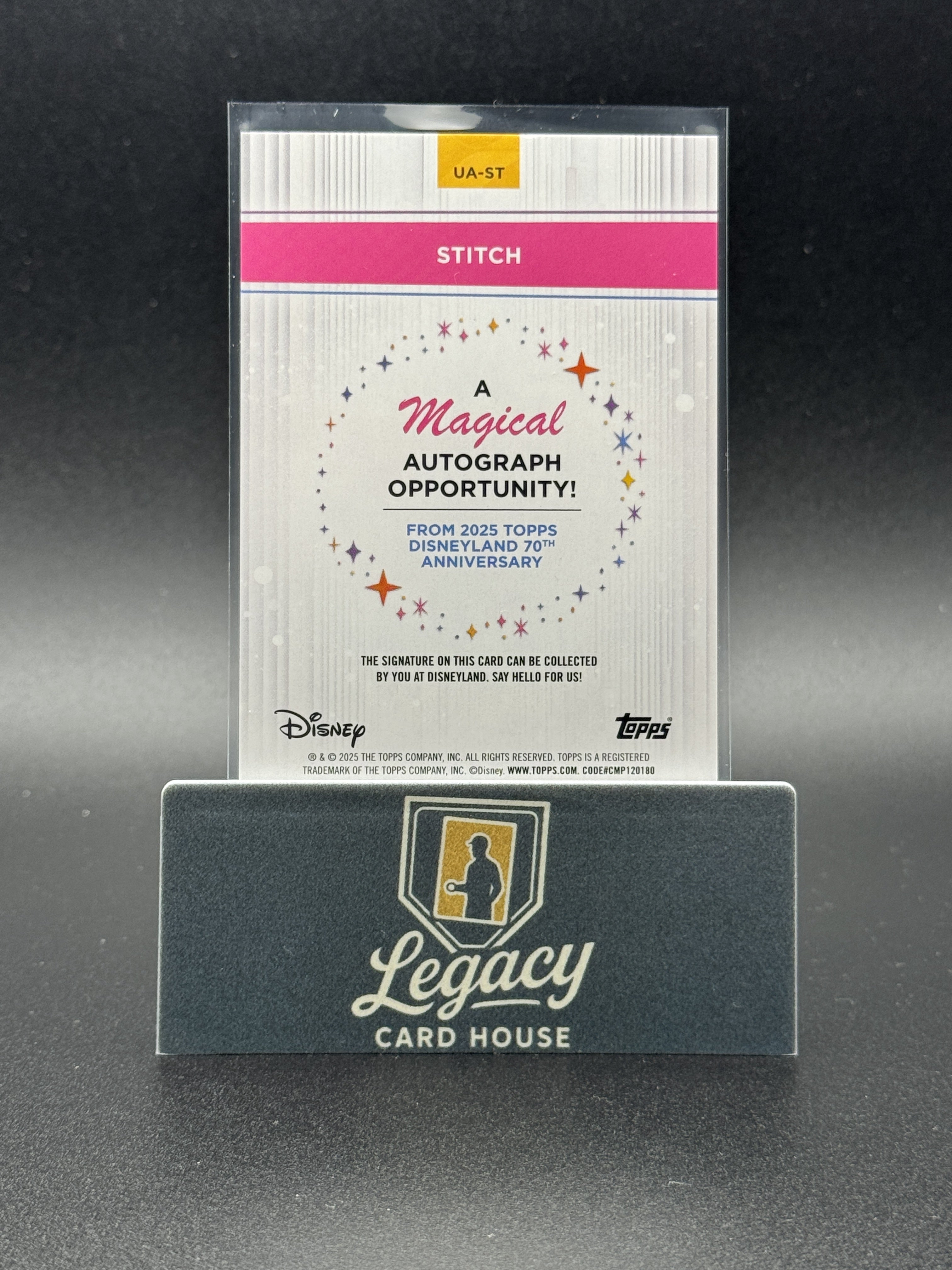2025 Topps Disneyland 70th Anniversary Stitch Sign On Site Card