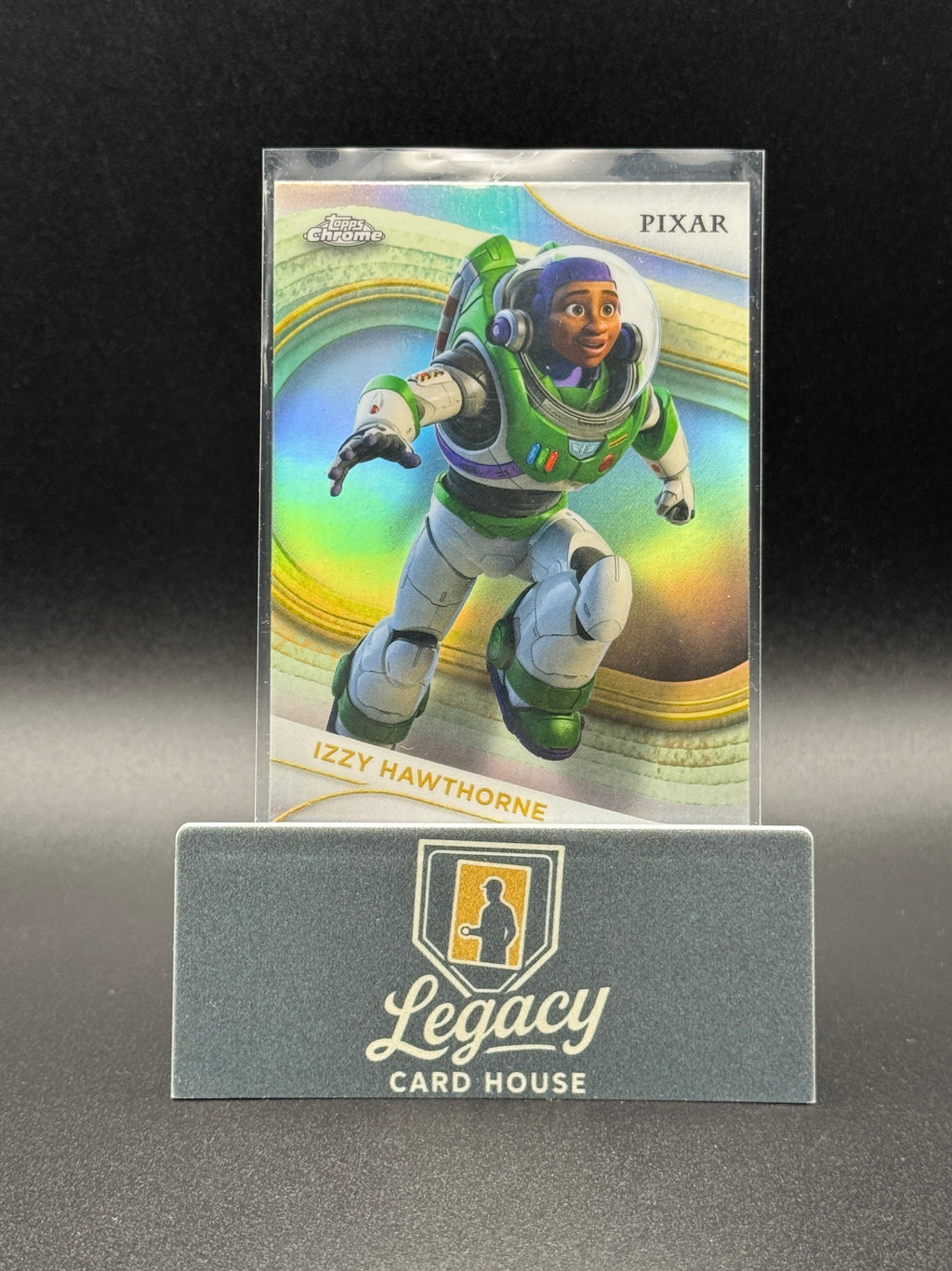 2025 Topps Chrome Disney #29 Izzy Hawthorne Refractor