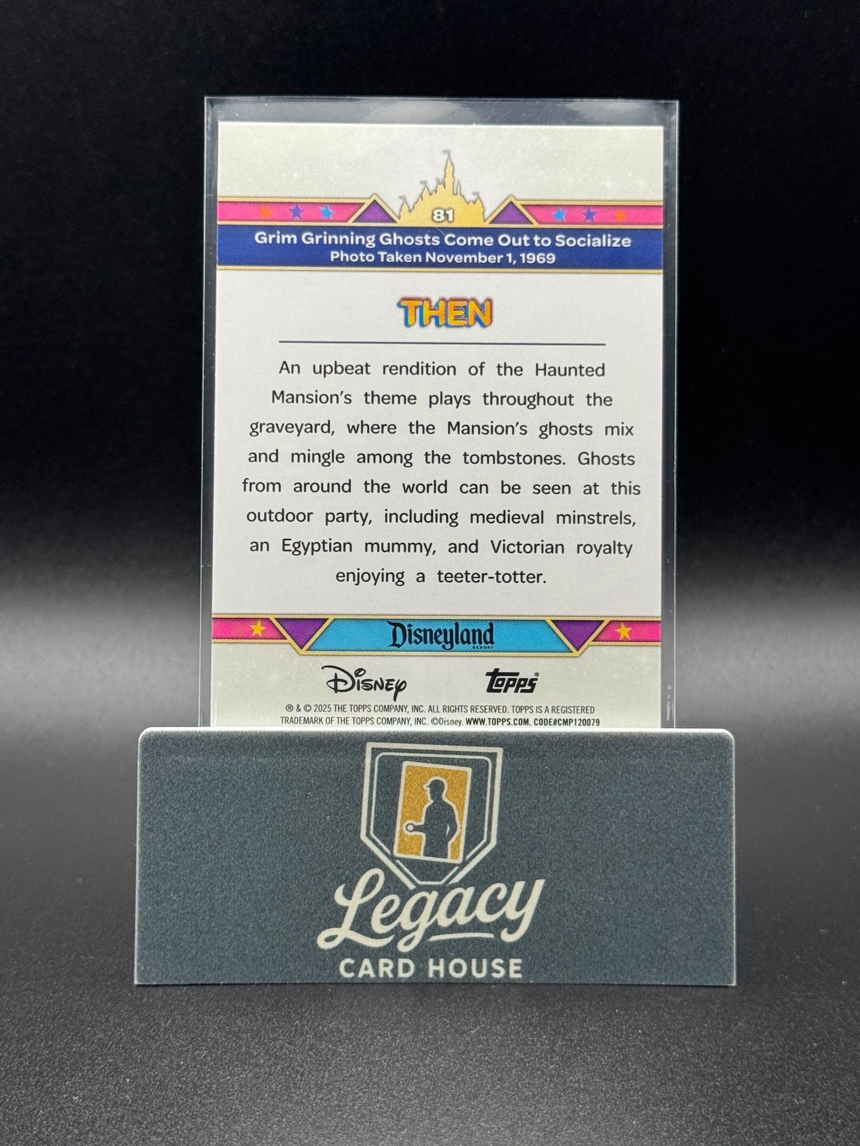 2025 Topps Disneyland 70th Anniv. Grim Grinning Ghosts Pink Shimmer Foil