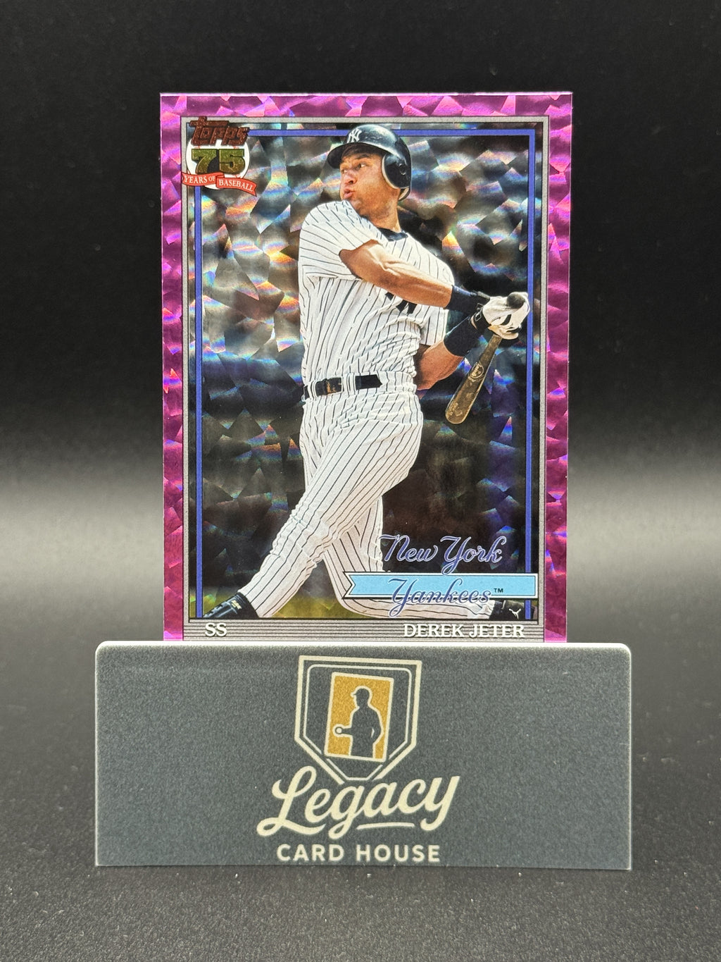 2026 Topps T91-30 Derek Jeter 35th Anniversary Pink Crackle Foil